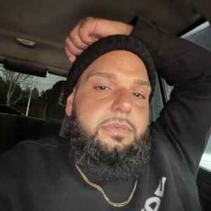 Meet your Posher, Mikey